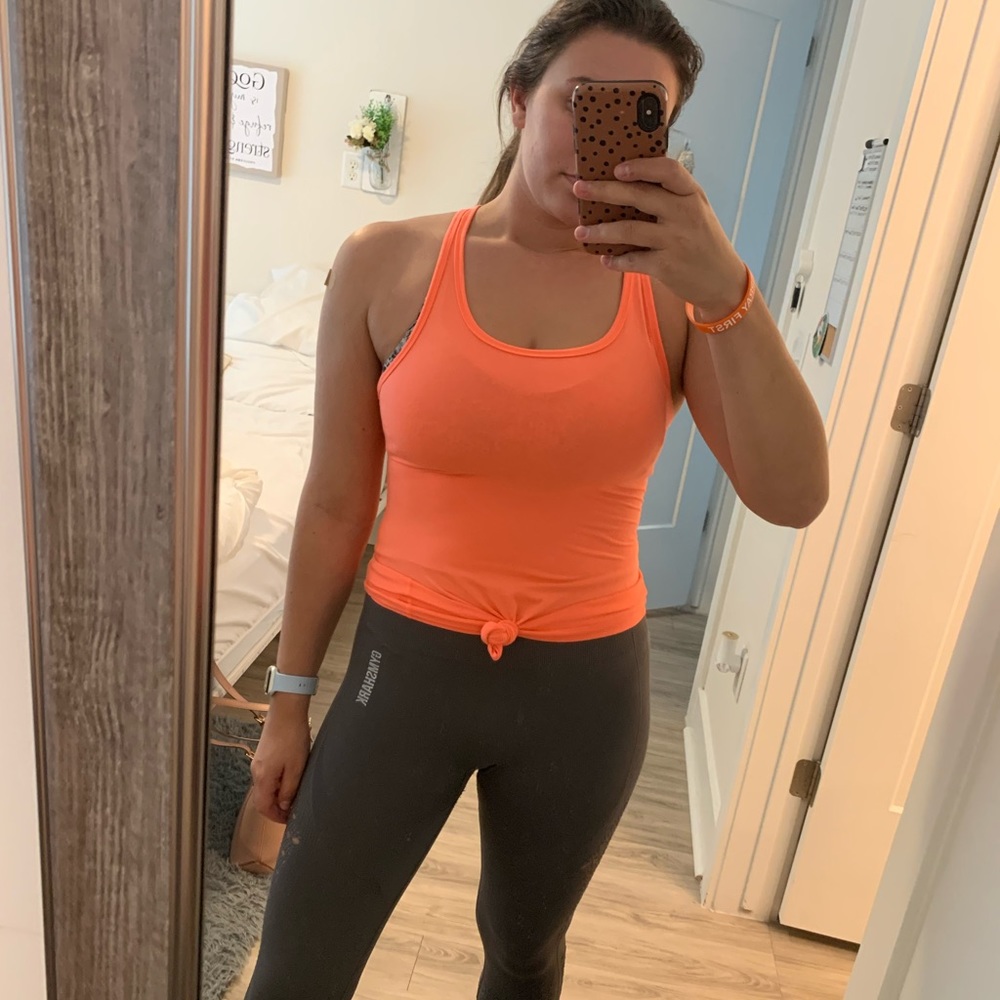 Nike workout top
